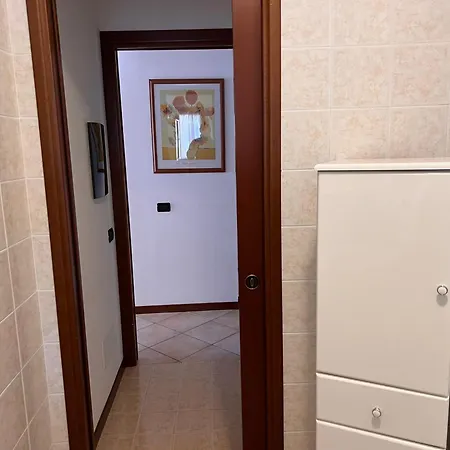Appartement Via Lario 3 Met Balkon Acquaseria