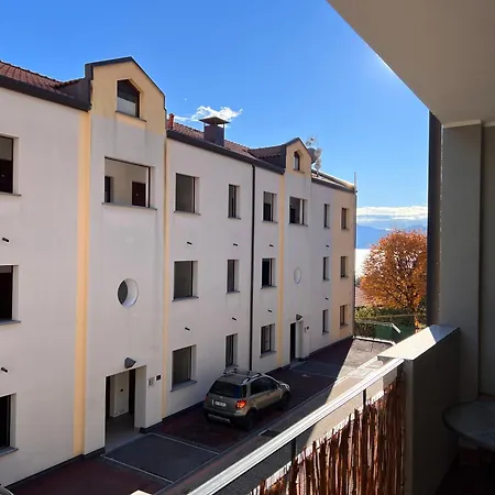 Via Lario 3 Met Balkon Acquaseria